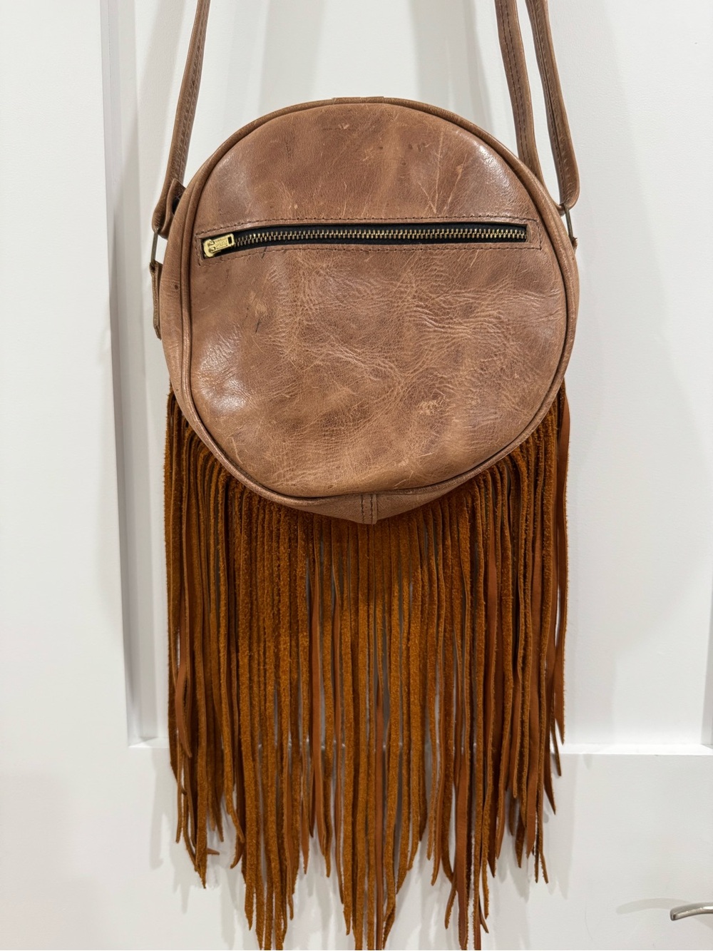 [SOLD] Handmade Guatemalan Leather Fringe Crossbody Bag w/ Embroidery Green Jade - Picture 3 of 5